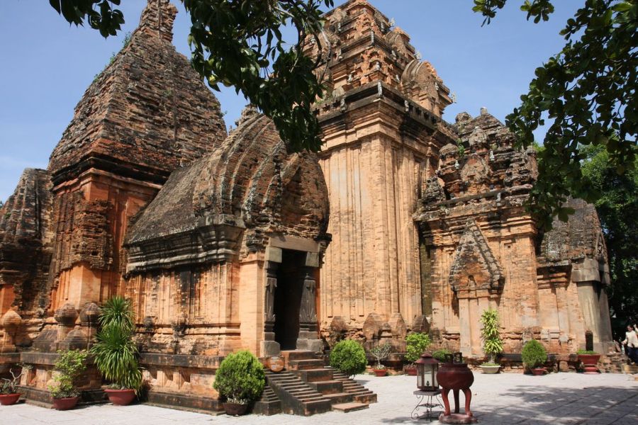 Best time to visit the temple