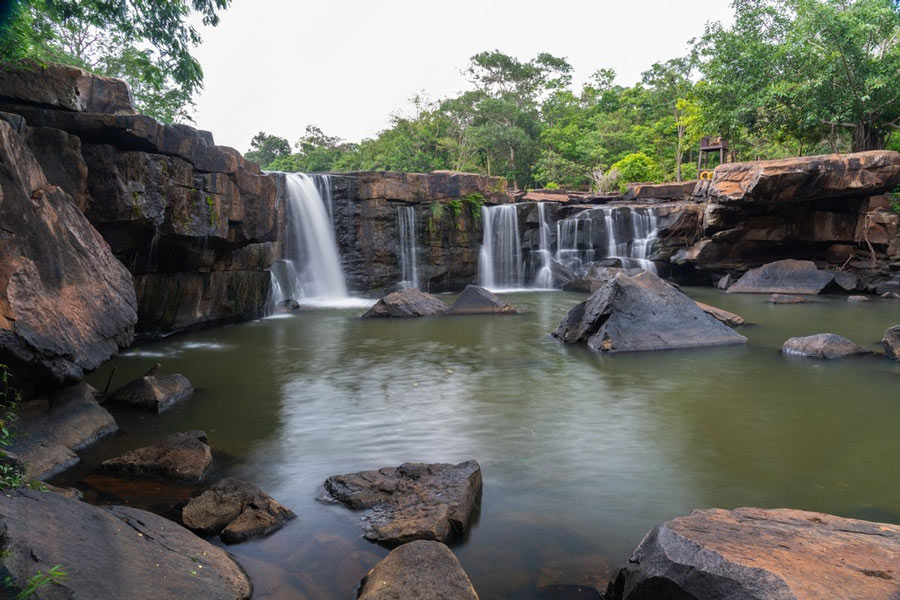 Best time to visit Tatton Waterfall