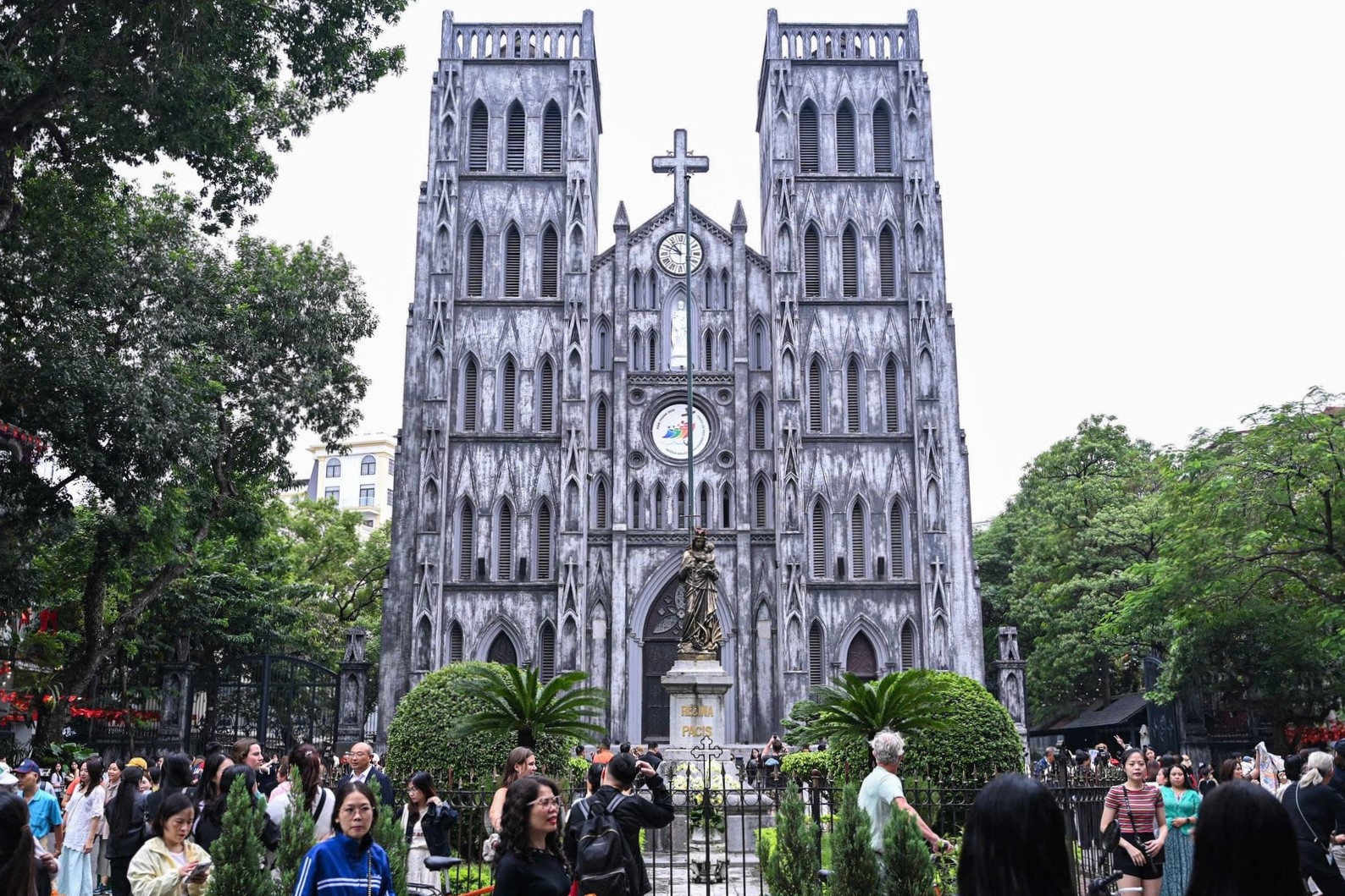 St. Joseph's Cathedral (Hanoi) during Christmas in Vietnam