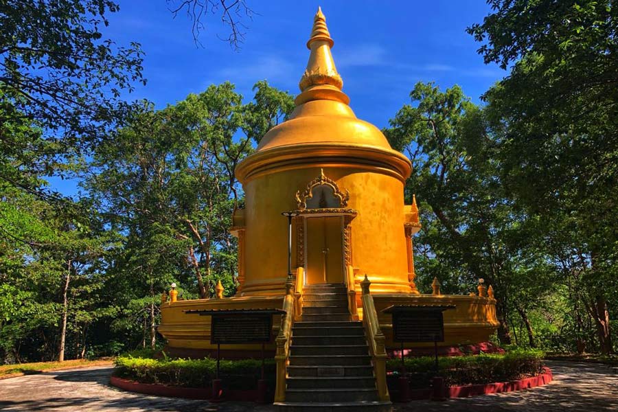 Top highlights in Khao Kong Temple