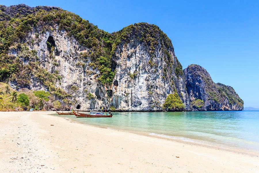 Ko Lao Liang is proud of the limestone mountains