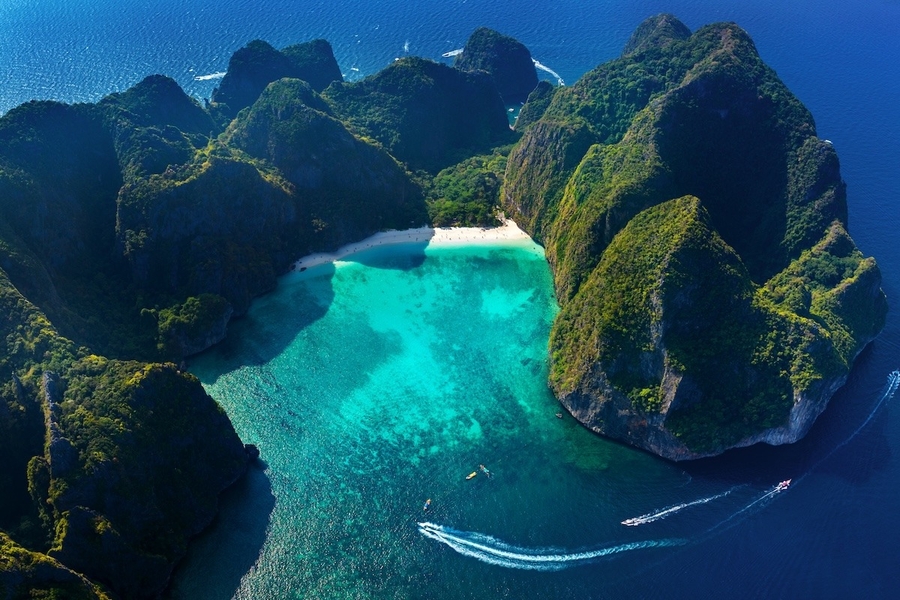 Koh Phi Phi is a stunning island complex that you must visit once. Source: Agoda