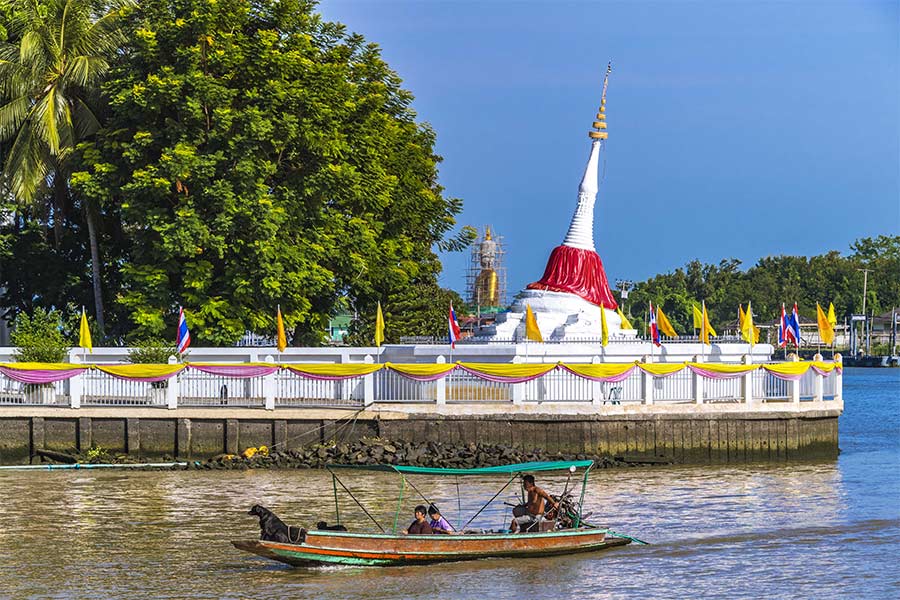 Koh Kret in Nonthaburi sits on the Chao Phraya River