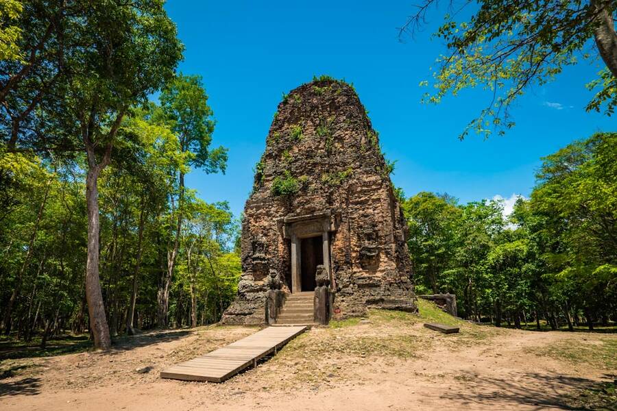 Sambor Prei Kuk, temple in the jungle