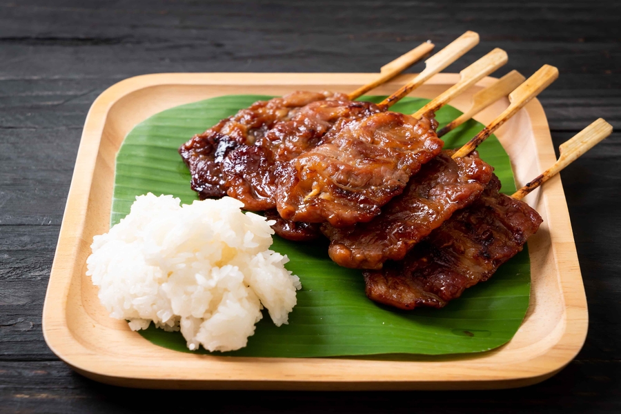 Moo Ping is a very popular grilled meat skewer. Source: Foodpanda