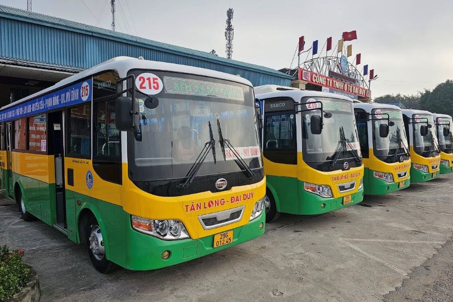 My Dinh Bus Station is essential for interprovincial travel