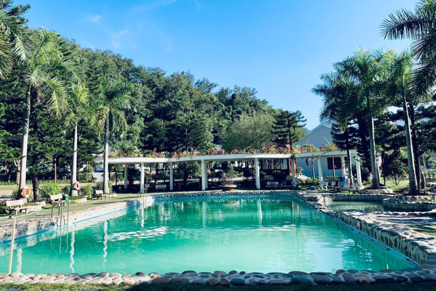 U Va Hot Spring is an ideal destination for relaxation. Source: aFamily 