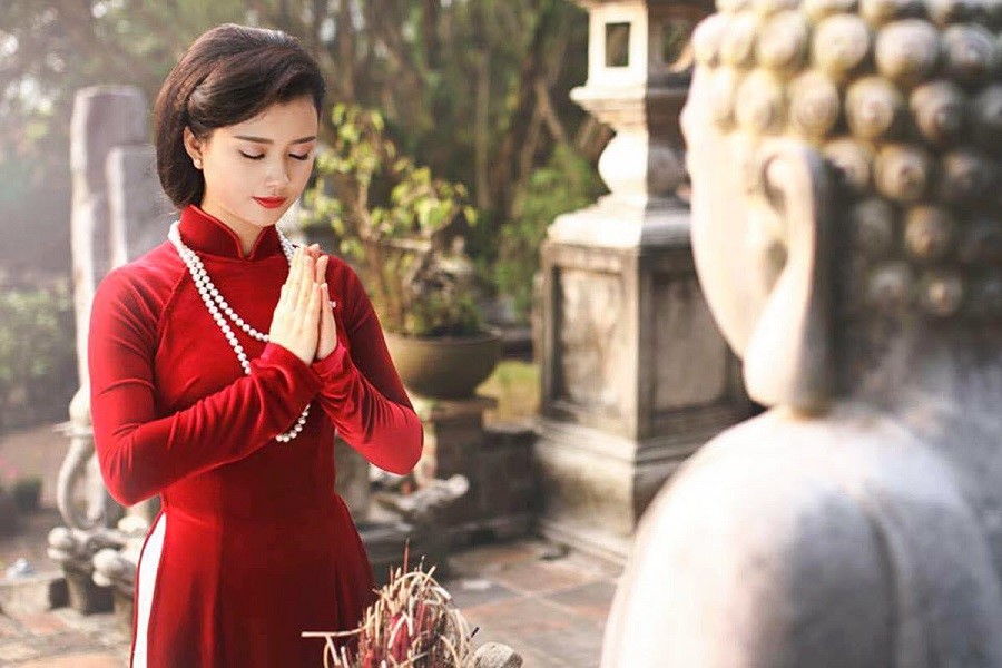 Praying for love is a traditional custom in Vietnam