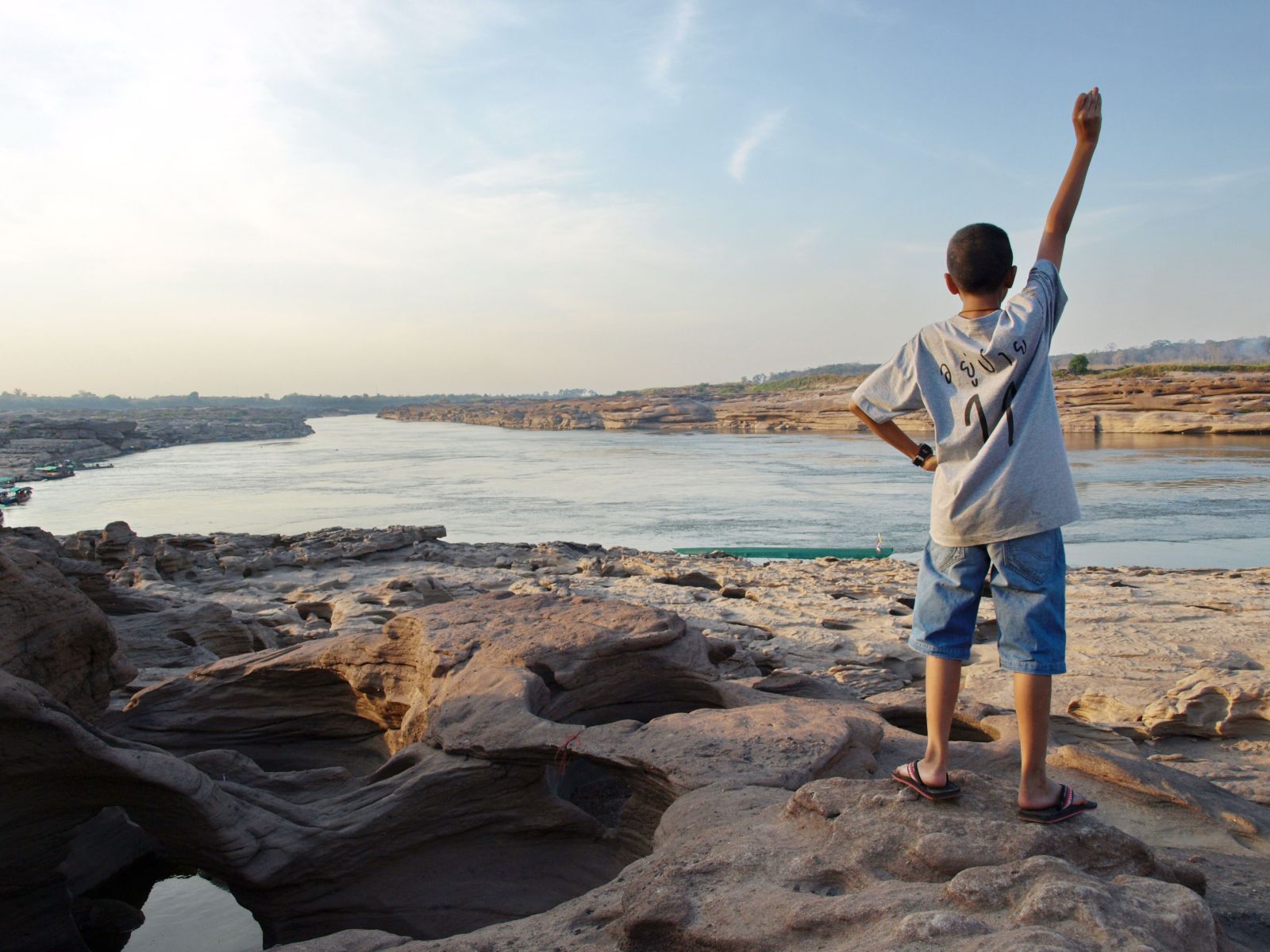 Tourists can also see the Mekong River flowing through 