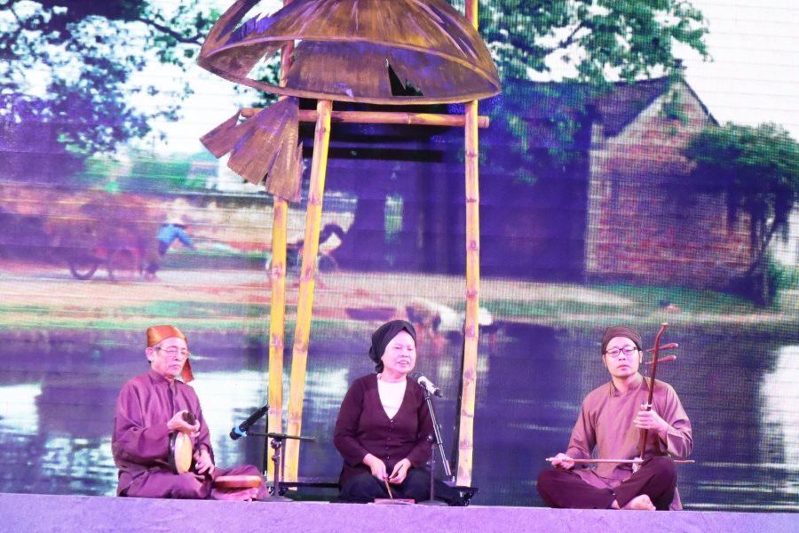 Hat xam is an old form of traditional folk music