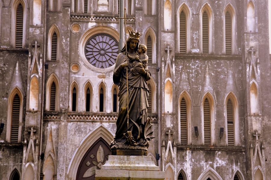 Mother Mary statue