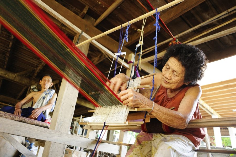 Where to Learn More About Thai Silk