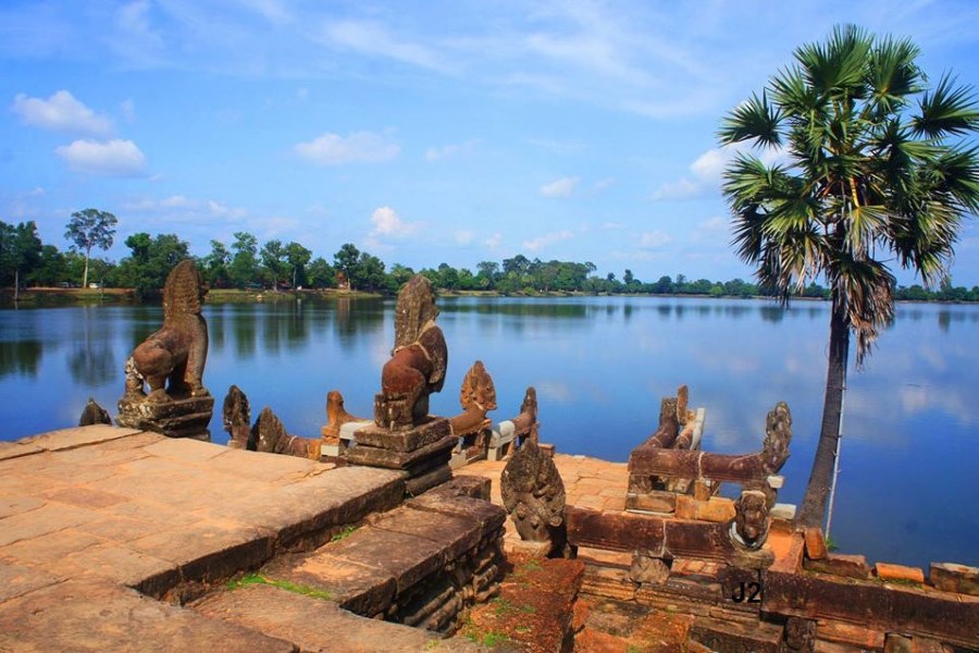 The dry season in Cambodia provides more favorable conditions for your visit