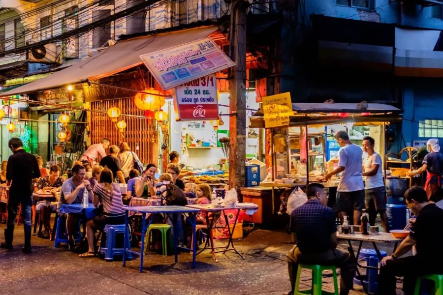 street food in bangkok thailand