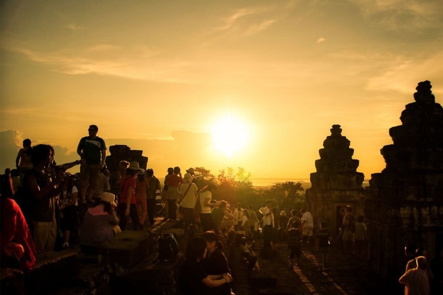 Sunrise in Phnom Bakheng