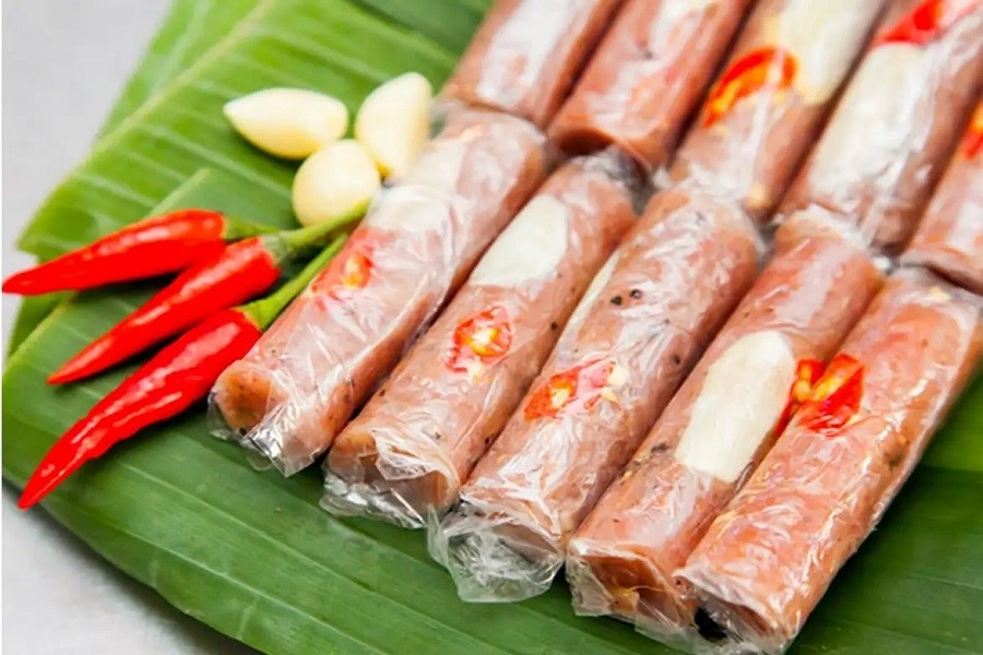 Dai Tu fermented pork rolls
