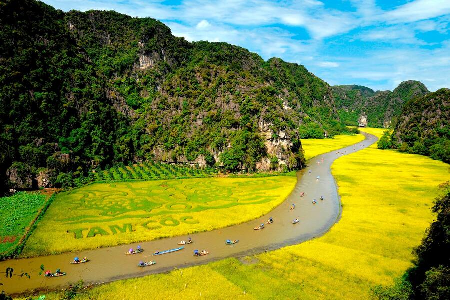 The iconic image of Ninh Binh tourism to the world. Photo: Ninh Binh Tourism Promotion Center