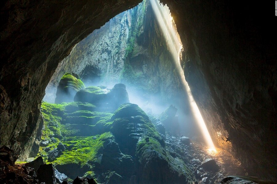 The untouched beauty of Son Doong Cave needs to be preserved rather than exploited for tourism. Photo: Cagina