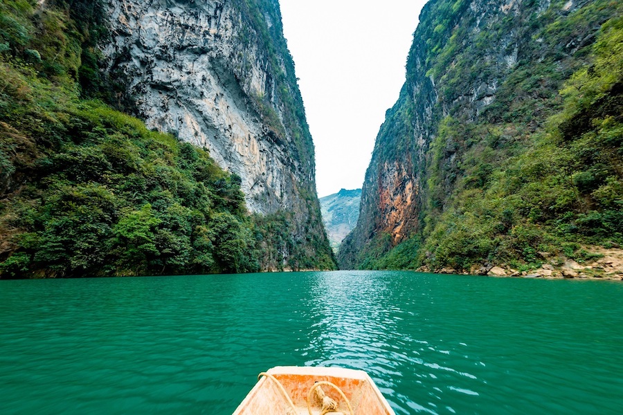 Tu San Canyon is the deepest canyon in Southeast Asia @visiontravelagent