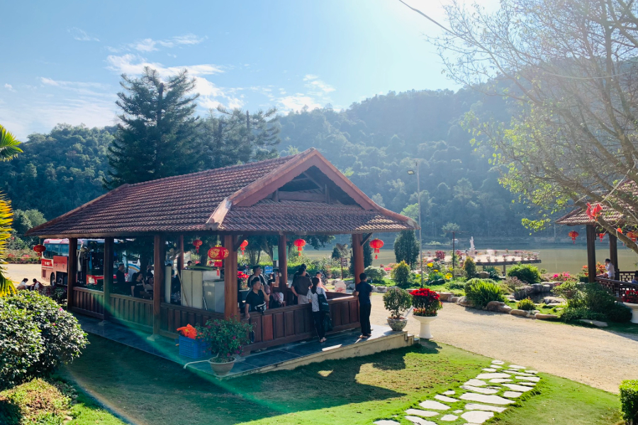 This is an ideal resort to stay away from bustling cities. Source: Web Dien Bien Tourism Portal