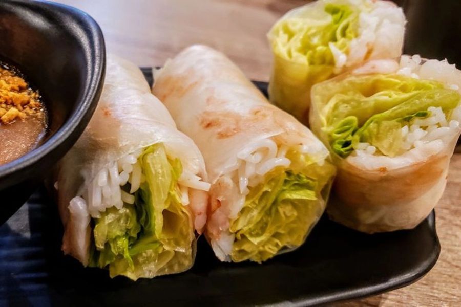 Fresh Vegetarian Spring Rolls 