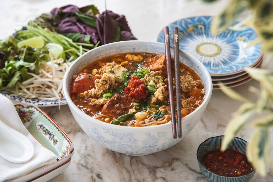 Delicious Vegetarian Crab Noodle Soup