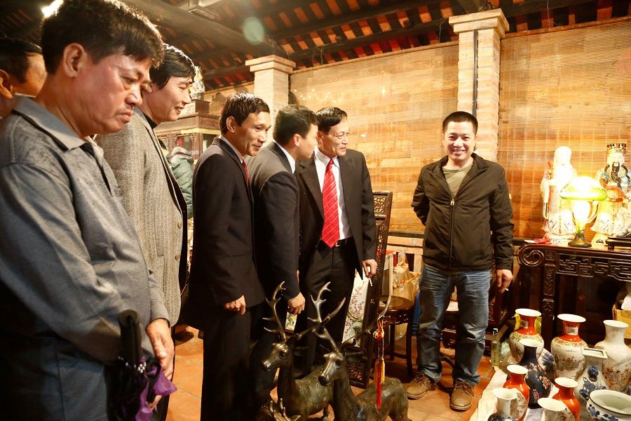 Van Phuc received the record for the oldest silk village in Vietnam