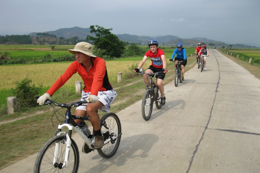 Vietnam cycling tours are now well-planned with expert tour guides. Photo: Highland Holiday Tours