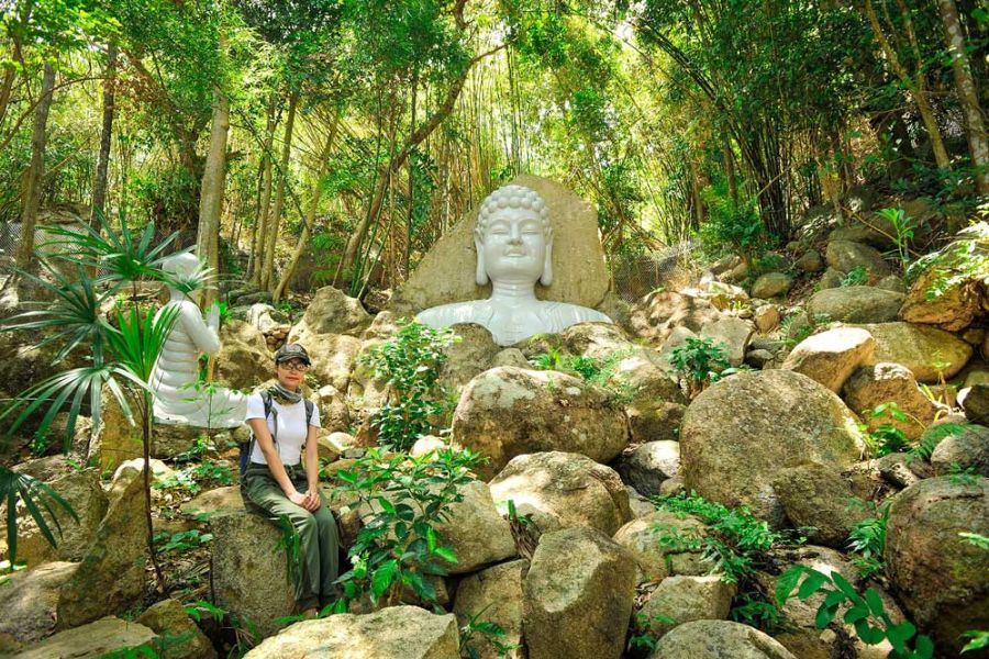 Linh Son Lien Tri Pagoda, commonly known as the Lower Pagoda, is the first temple visitors encounter when starting their hike up Thi Vai Mountain. 