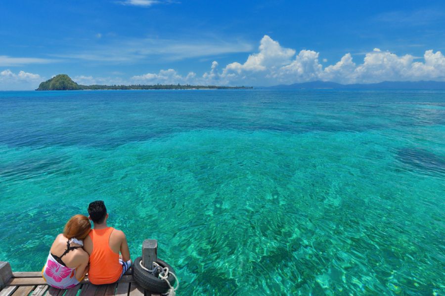 For travelers seeking tranquility and authentic local culture, Mantanani offers a peaceful and beautiful escape during your Malaysia vacation.