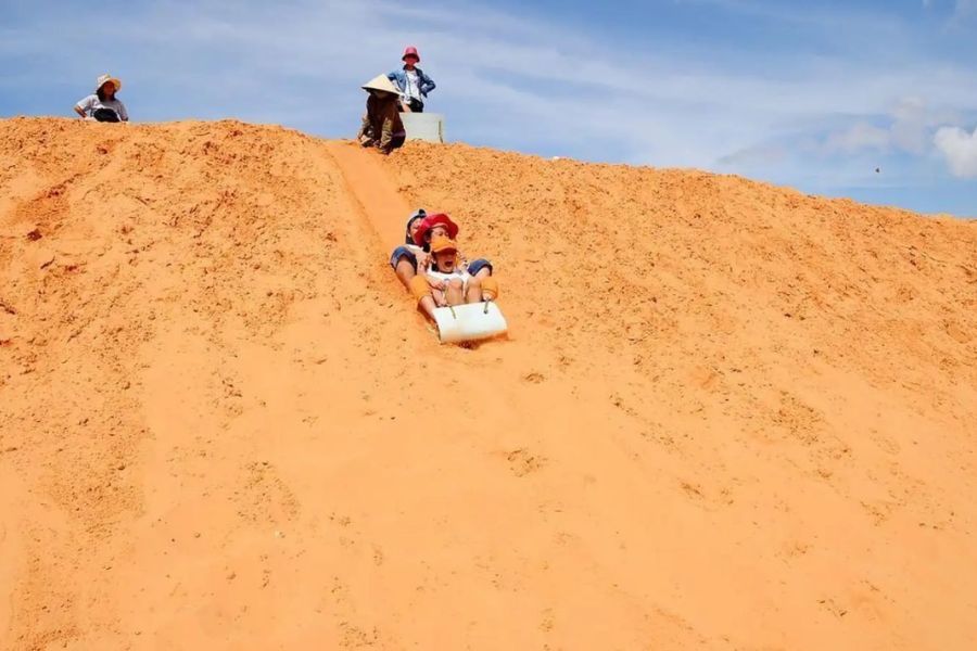 Sand Sliding - A Fun and Thrilling Adventure