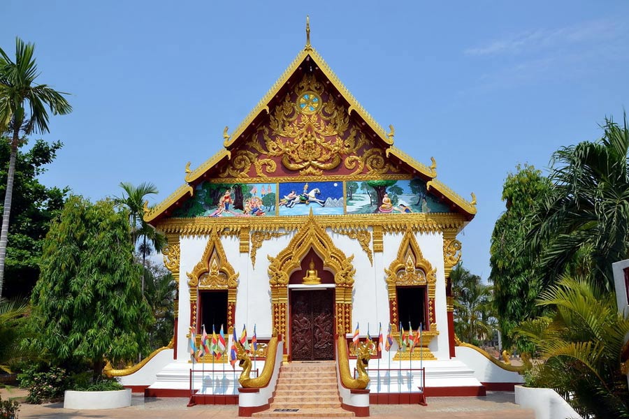 Explore Wat Luang in Pakse, a tranquil temple complex set in the southern part of Laos