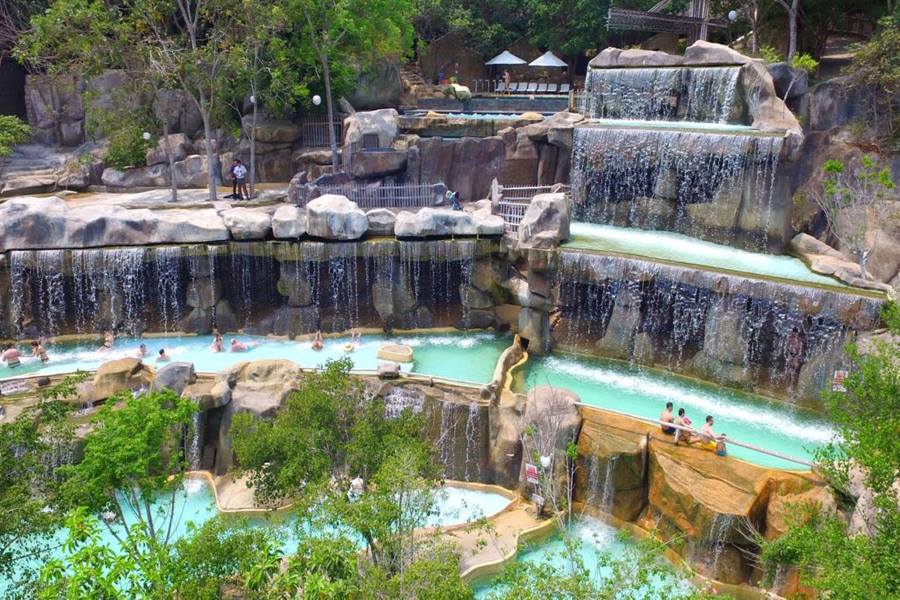 Mud Bath Experience in Nha Trang (Source: Origin)