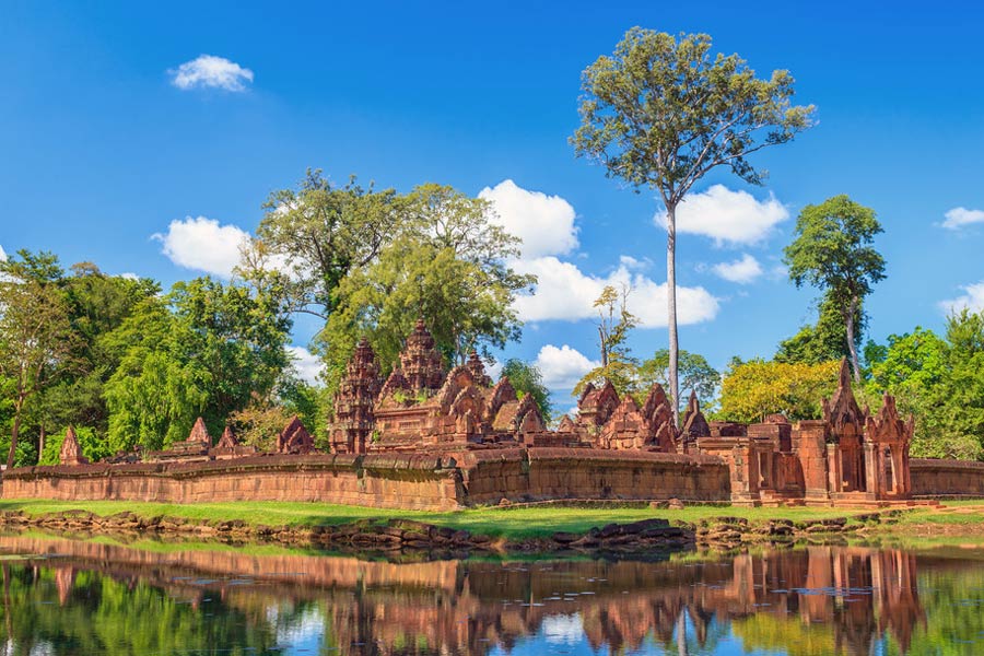 Banteay Srei temple