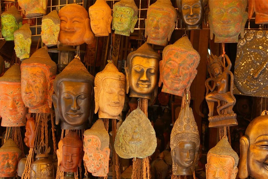 Cambodia Gifts: Sculptured reproductions