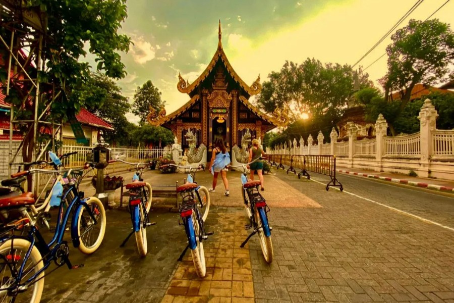Watch sunset with bike tour in Chiang Mai&nbsp;