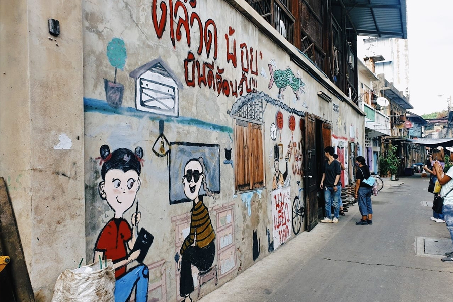 Destination for art lovers in Bangkok: Talad Noi