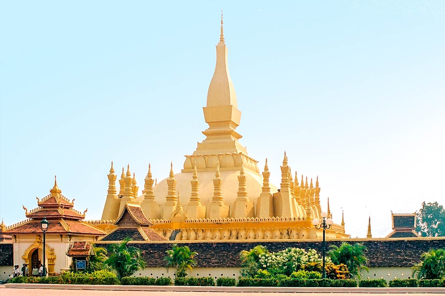 Pha That Luang, Travel Laos