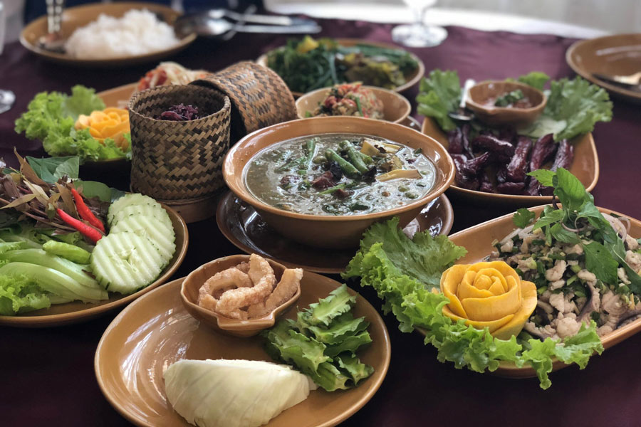 Food culture in Laos