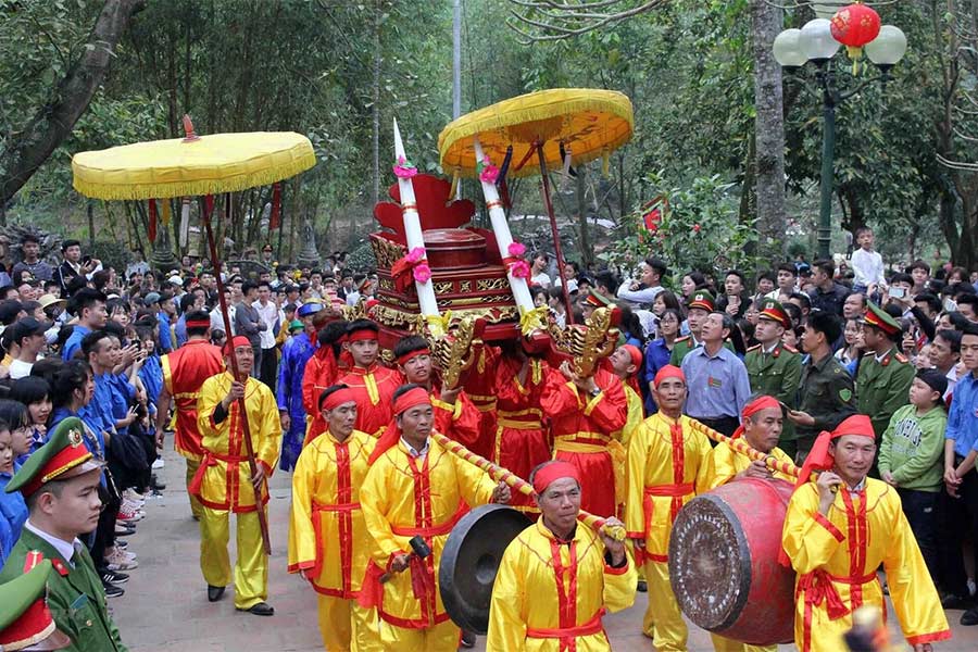 Hanoi Traditional Festivals: Giong Festival
