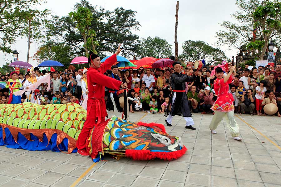 Hanoi Traditional Festivals: Le Mat Village Festival