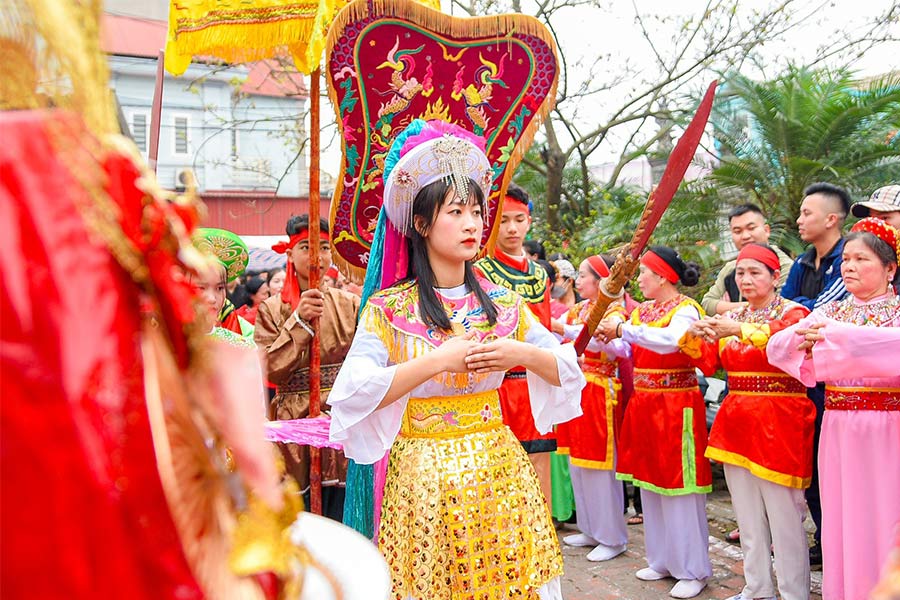 Hanoi Traditional Festivals: Groom Choosing Festival
