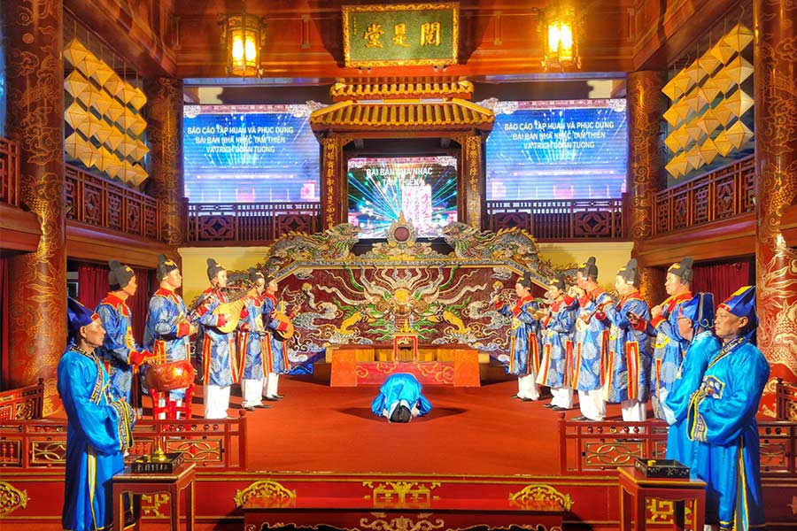 Hue Royal Court Music Feature