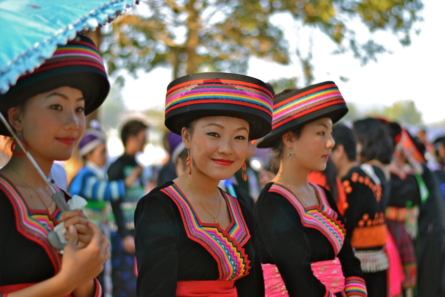 Hmong people in Laos with their own language