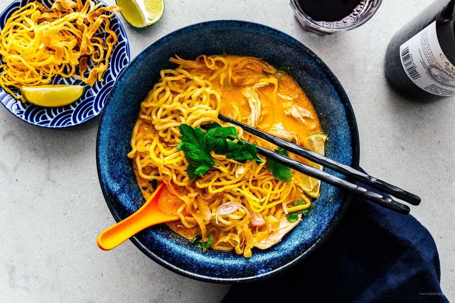 Travel guide to Mae Hong Son - Khao Soi