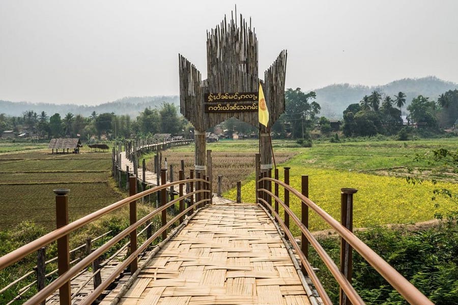 Travel guide to Mae Hong Son - Su Tong Pae Bridge