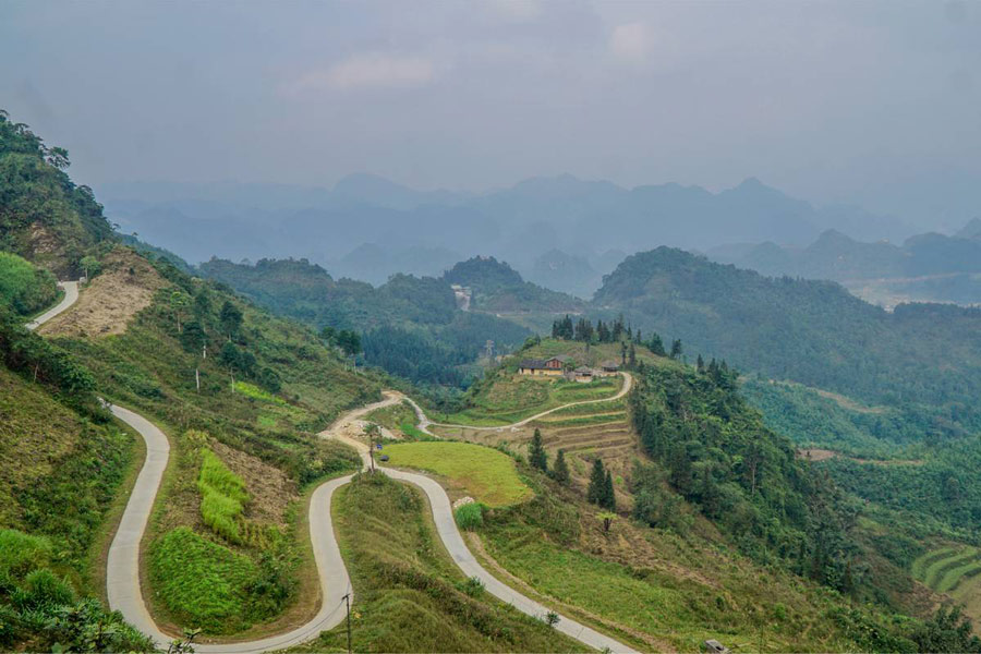 Mountain pass in Ha Giang - Quan ba pass