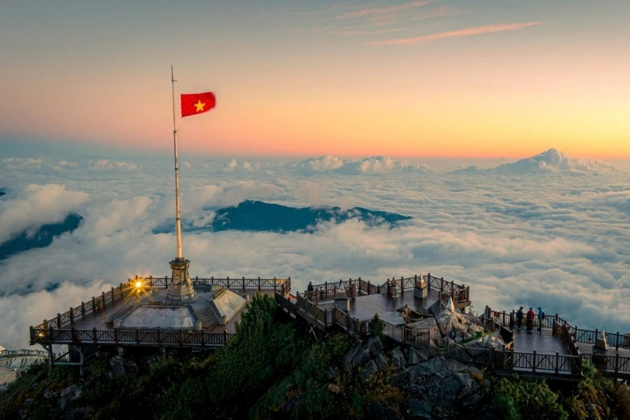 Winter in Vietnam: the best time to hunt the sea of cloud