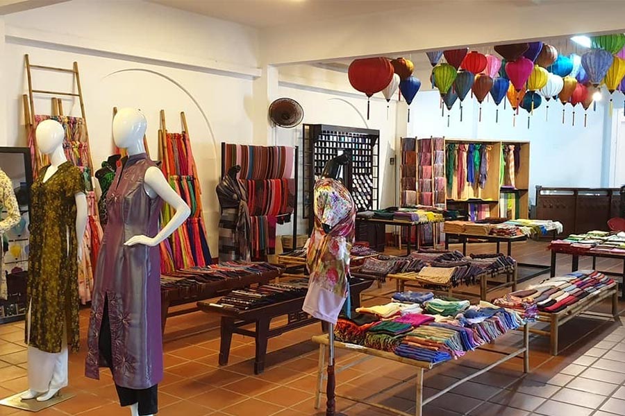 Things to do in Hoi An: Get tailor-made clothing