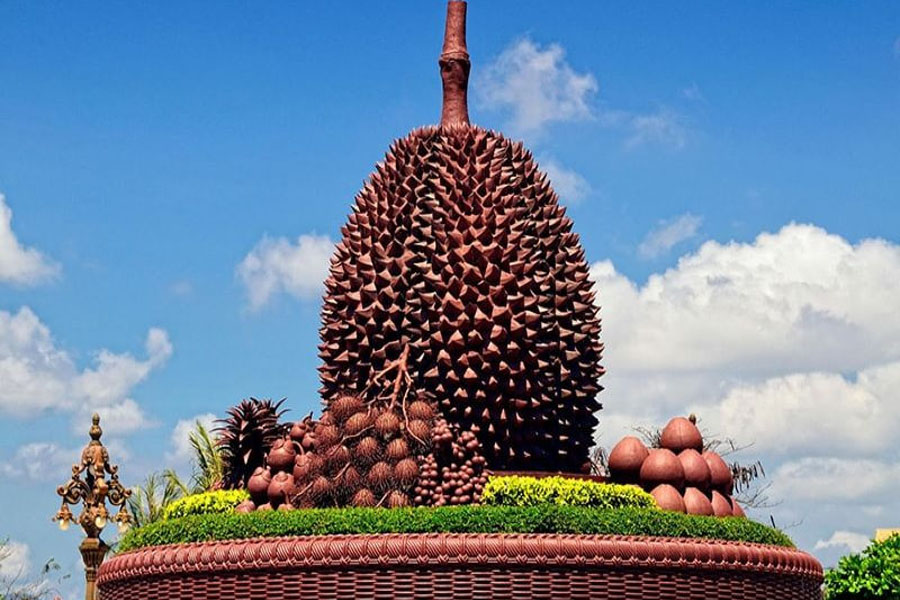 The Durian Statue in Kampot